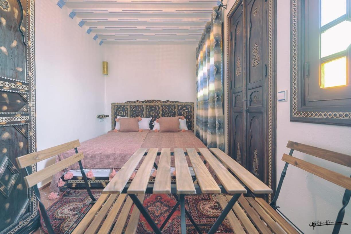 シェフシャウエン Dar Rafik Bed & Breakfast エクステリア 写真